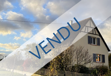 MAISON 5 pièces –  100m²
